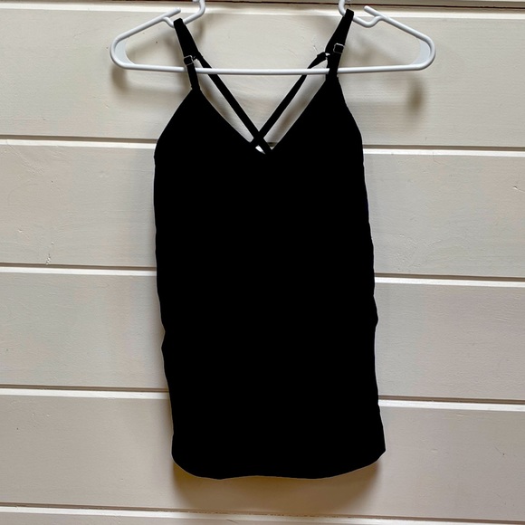 Nike compression workout tank with built in bra - Picture 1 of 2